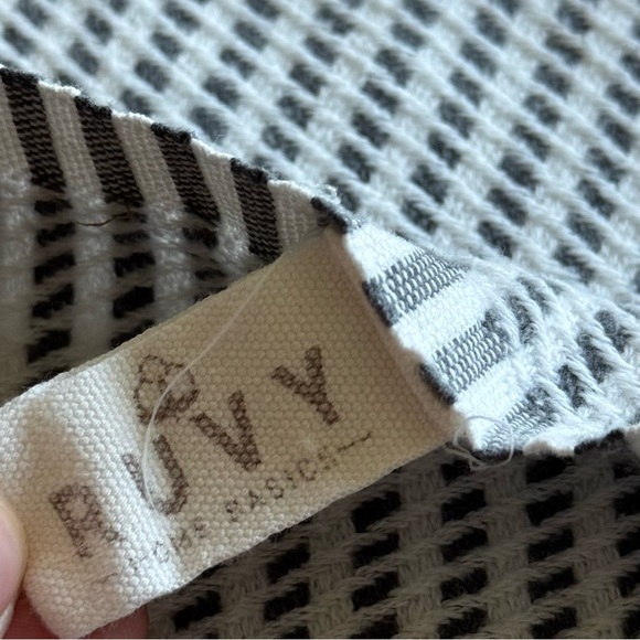 Set of 4 Ruvy Turkish Cotton Hand Towels | Modern Stripe | Quick-Dry, Fringe - Picture 7 of 7